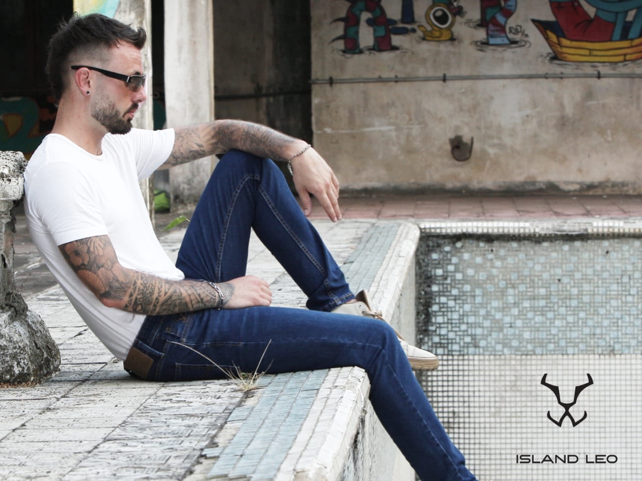 ISLAND LEO STRETCHABLE DARK BLUE MENS JEANS - Image 5